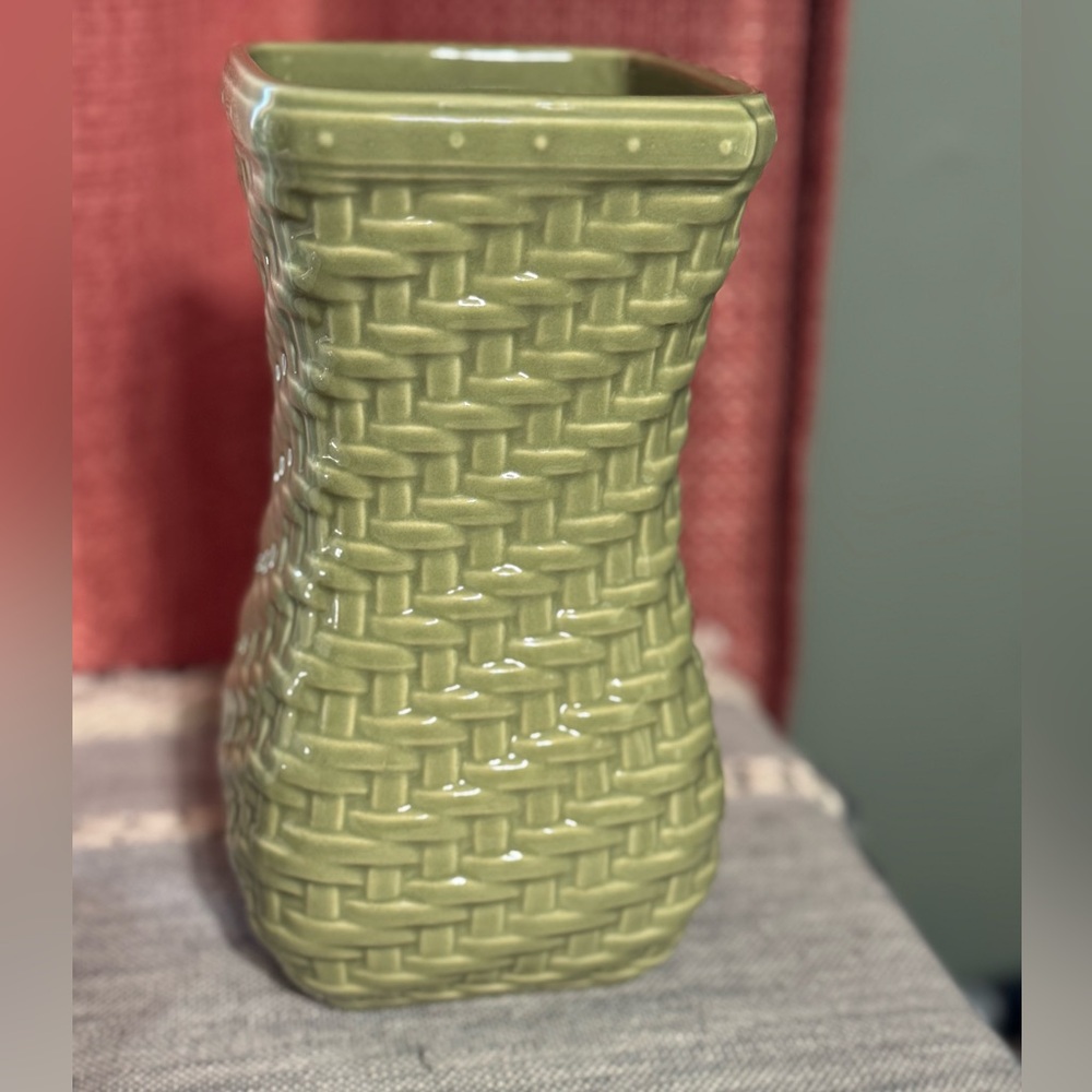 Longaberger Woven Reflections Green 4X8" Vase